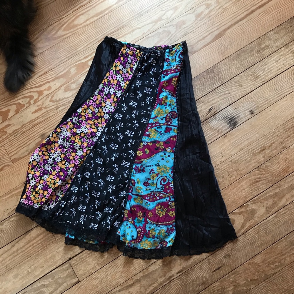Patchwork funky silky skirt
